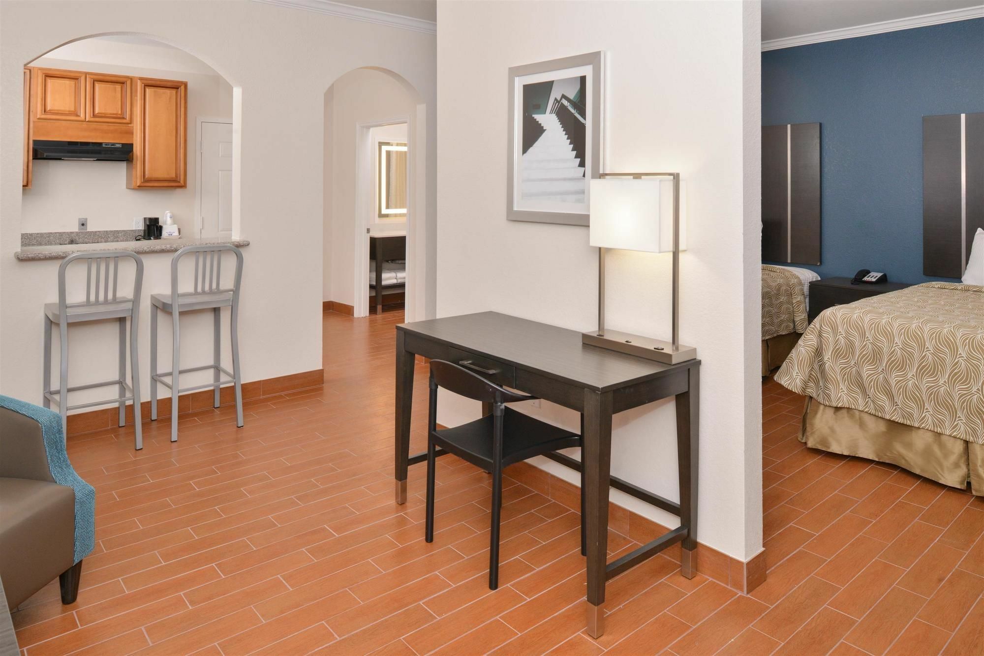 Regency Inn & Suites- Nw Houston Jersey Village 外观 照片